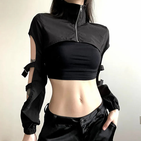 Trendy Cyber Gothic Crop-Top z suwakiem i detalami Cargo