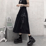 Czarna kobieca spódnica grunge z rozcięciem